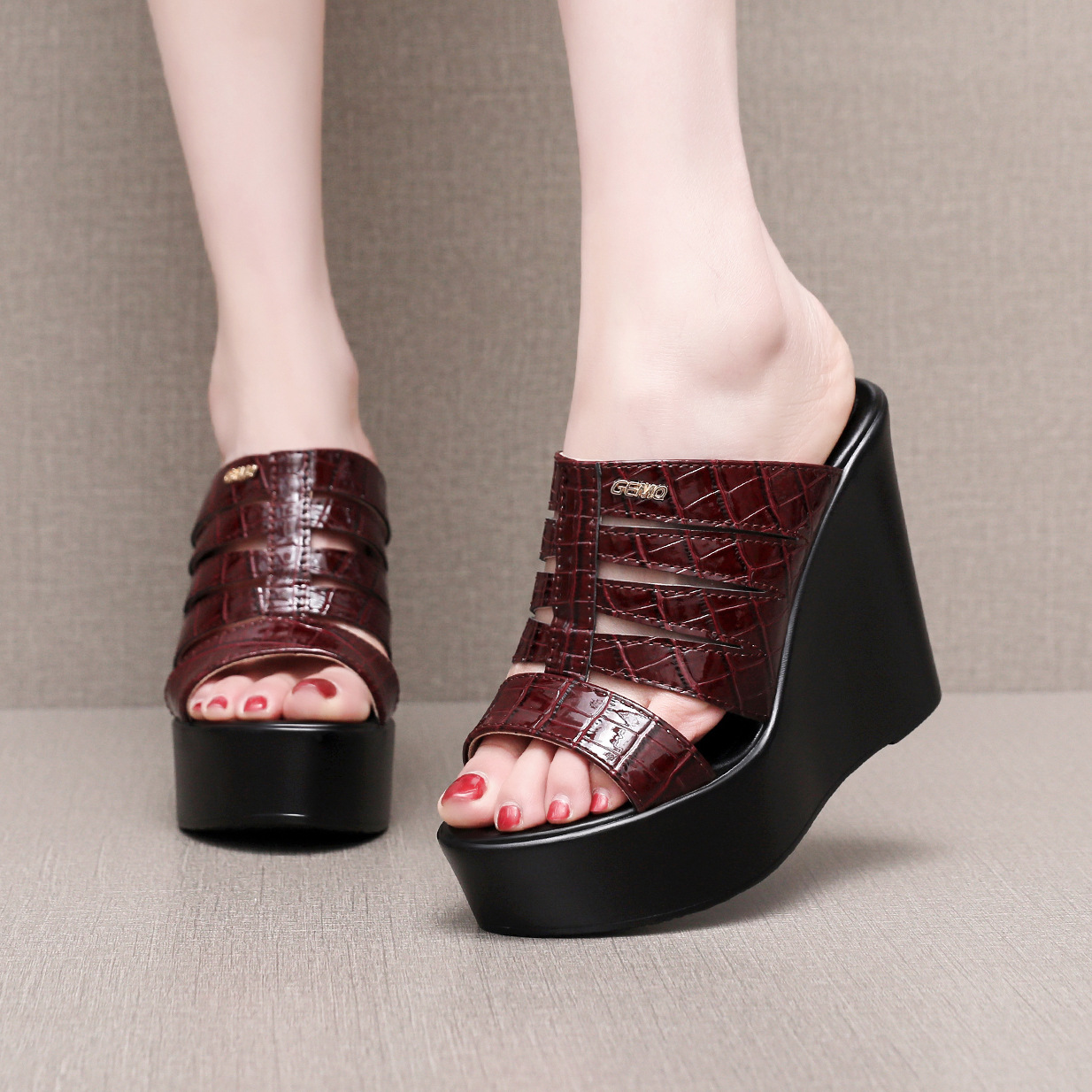 Street Fashion Clothes - Hochwertige Sommer-Leder-Keilabsatz-Slipper für Damen 6cm 8cm